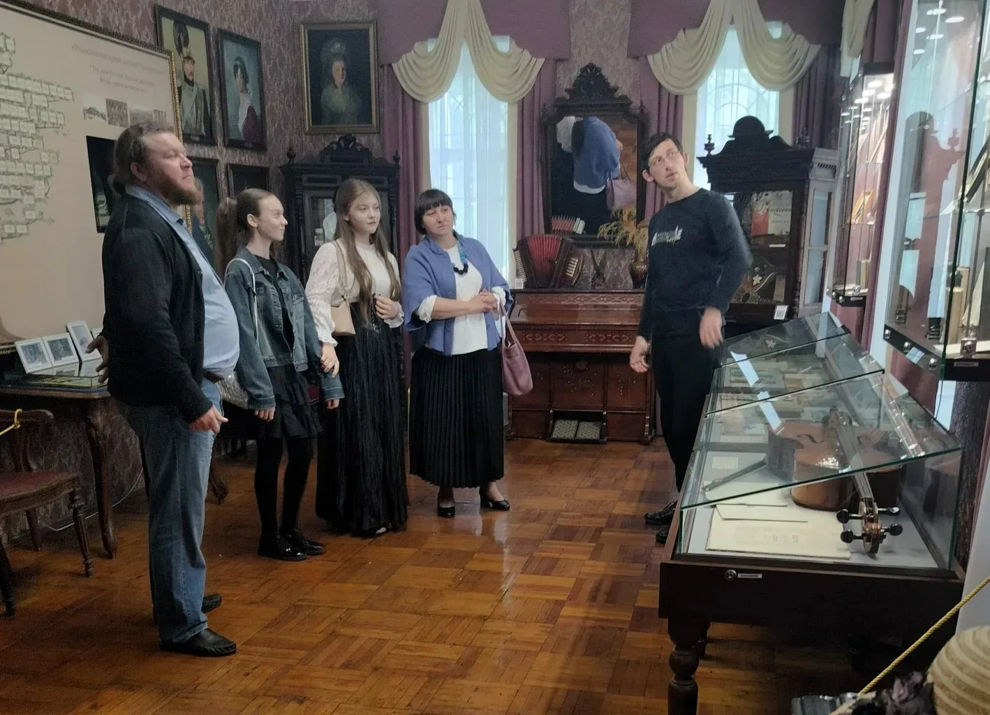 🏛Литературно-музыкальный музей - идеальное место для семейного культурного досуга! На ...