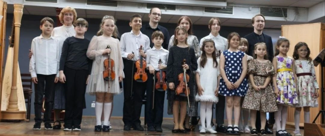 🎵 Отчётный концерт струнного отделения «Радость весны» 🎵

16 мая 2026 года в ДМШ имени М.Л.Таривер