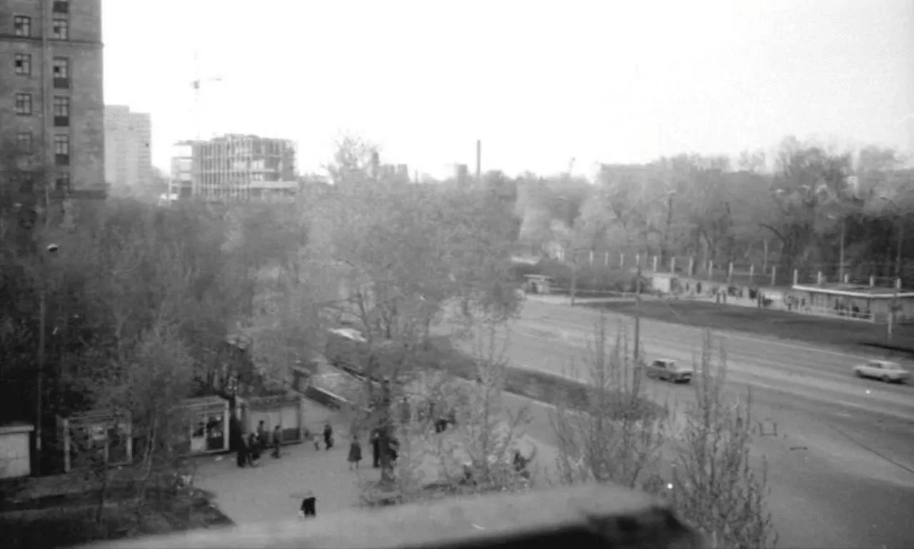 1985 год. Ленинградское шоссе, район метро „Войковская“.