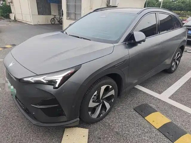 ARCFOX Jifox Alpha T5