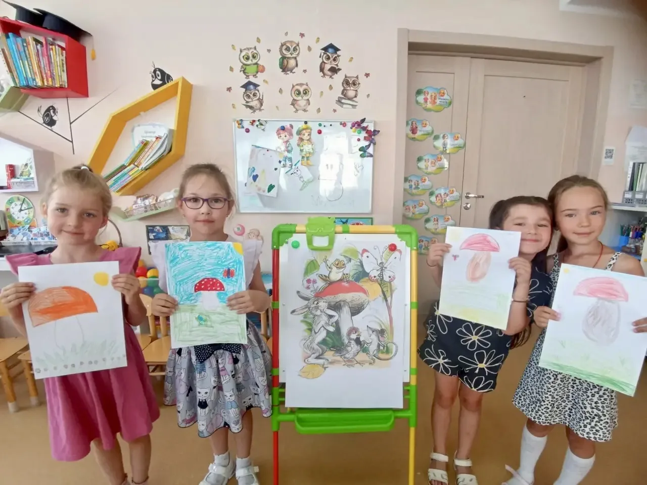 ✨📚 День второй в Стране сказочных чудес!

Наши маленькие академики отправились в гости к сказке Вла