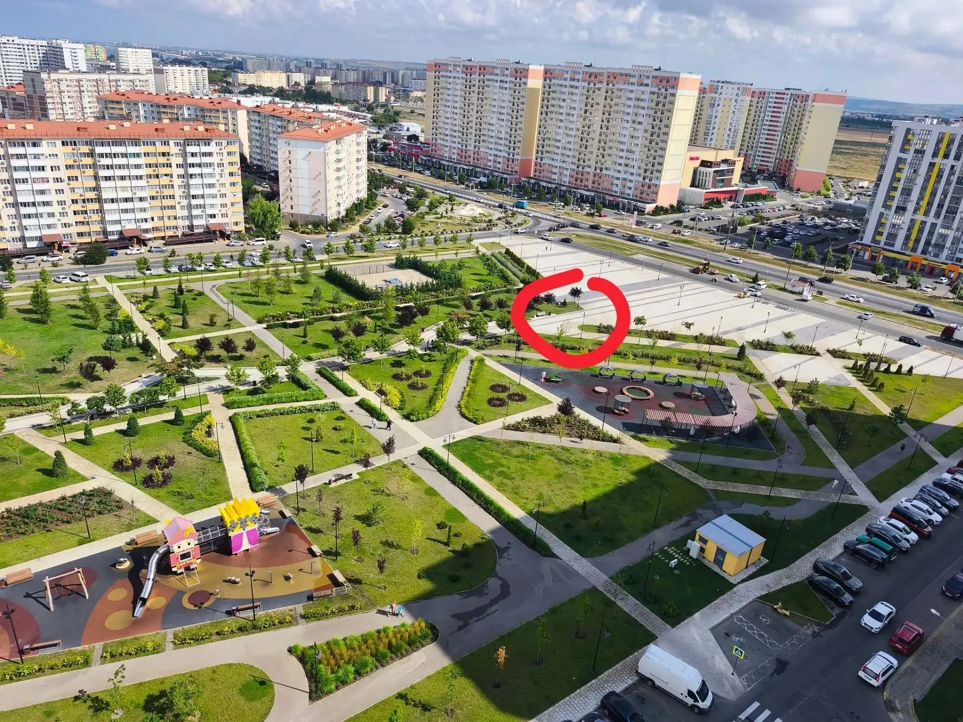 Уважаемые жители! Сегодня.
22 июля 2026 года в 18:00 на площади в начале Черноморского парка состоит