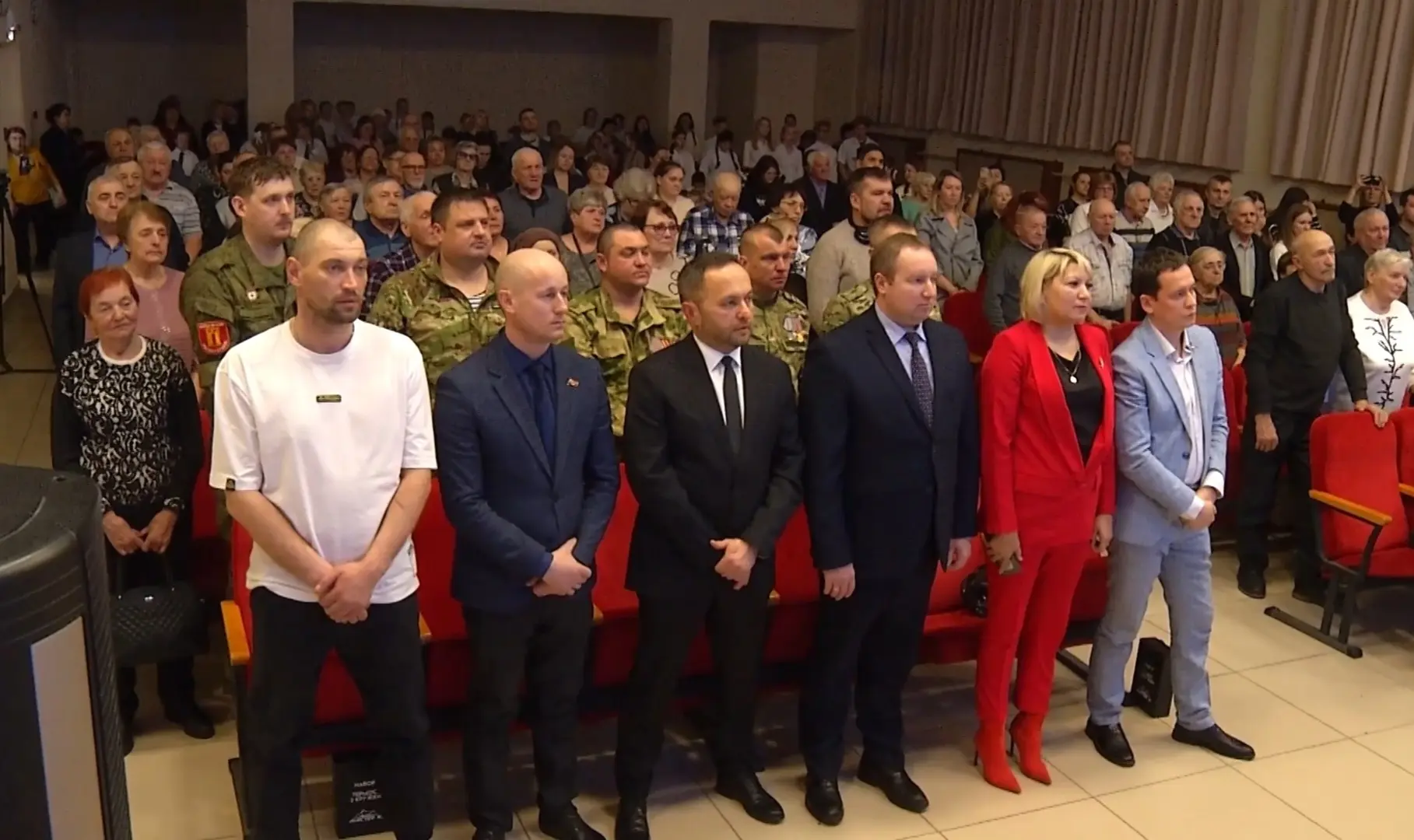 🎤 Фестиваль патриотической песни "О России с любовью" 🎶  В Магнитогорске состоялся фестиваль патриот