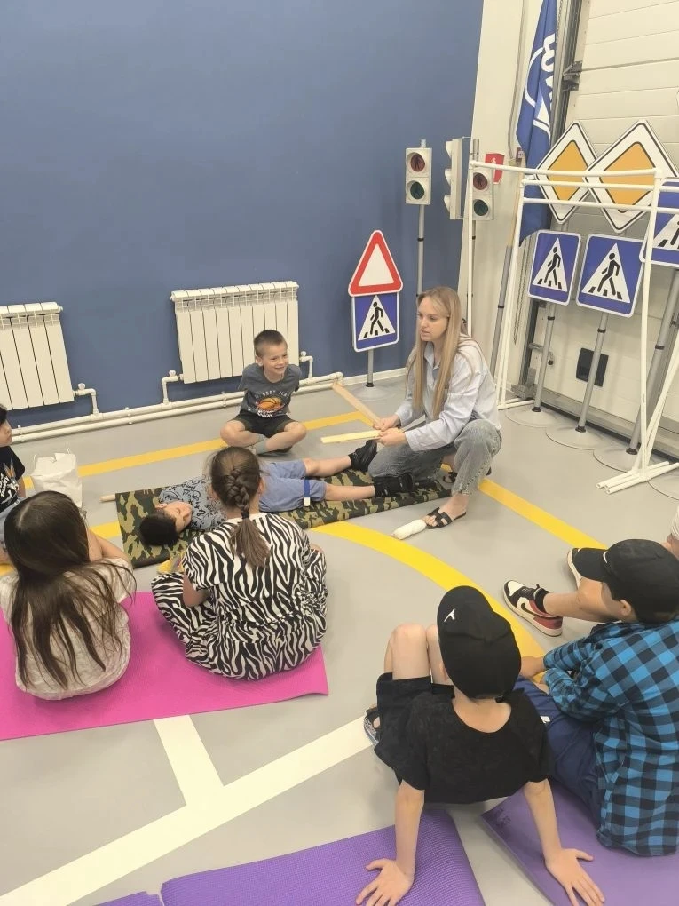 ✨ Важные навыки для жизни: мастер-класс по первой помощи  ✨
Сегодня для ребят из  социально-реабилит