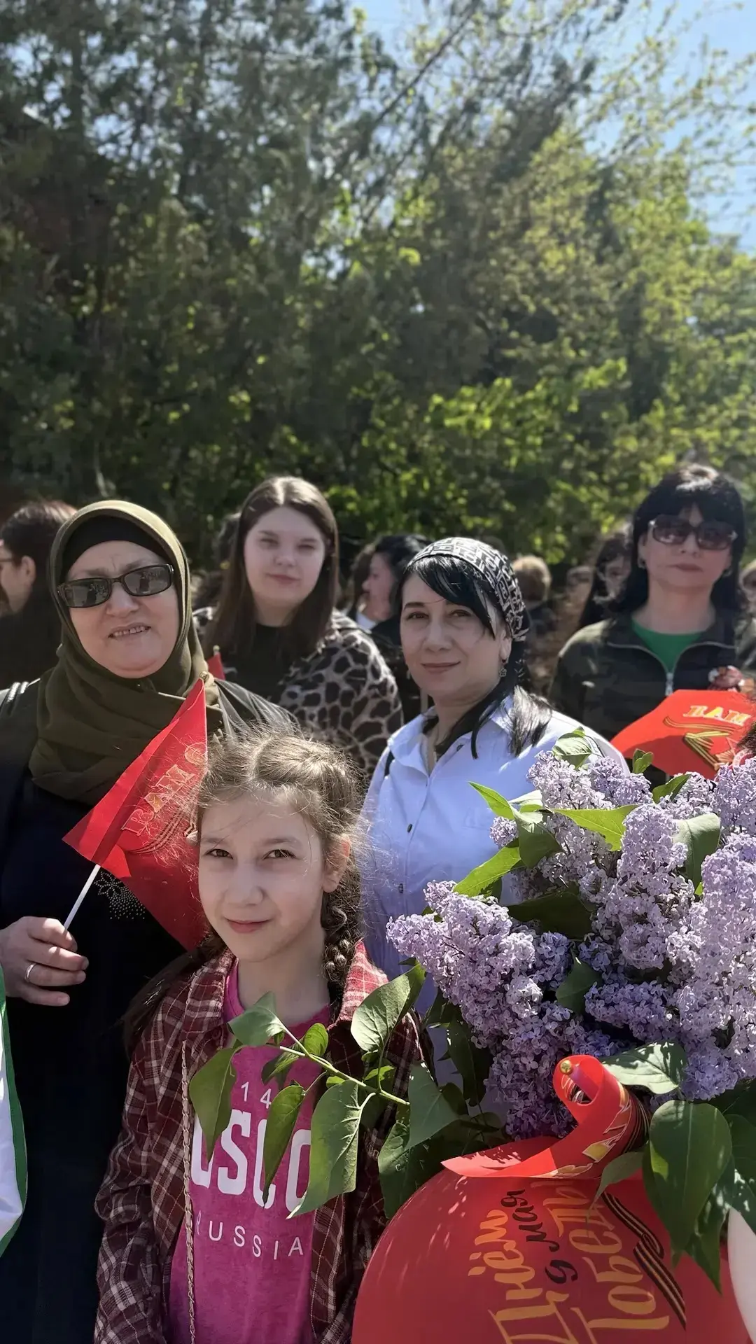 Коллектив ДОУ  №1 «Синяя птица» на  Параде Победы.