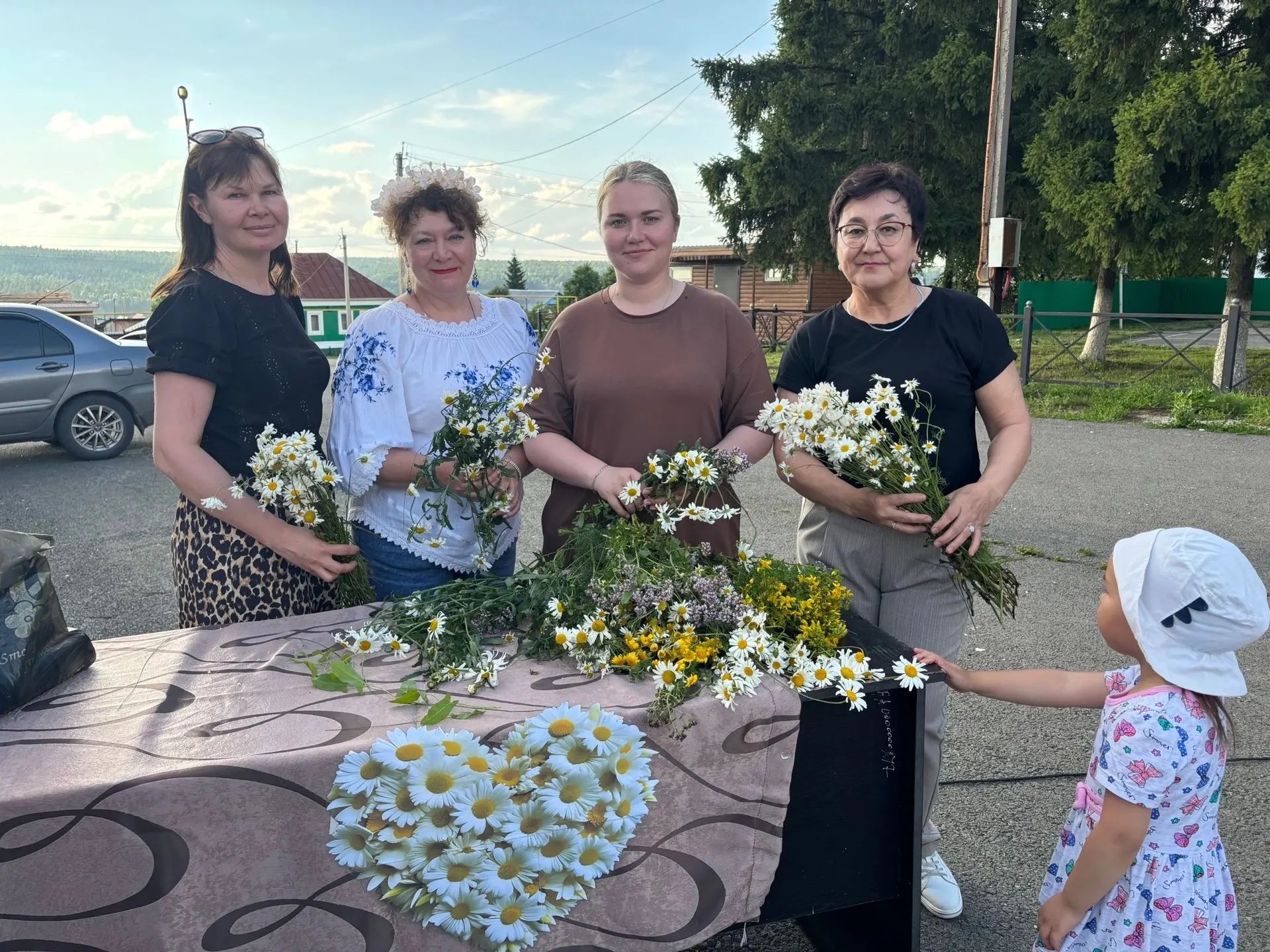 #ЗилаирскаяЦБС
#День_семьи_любви_и_верности 

Зилаирская центральная библиотека приняла участие на ц