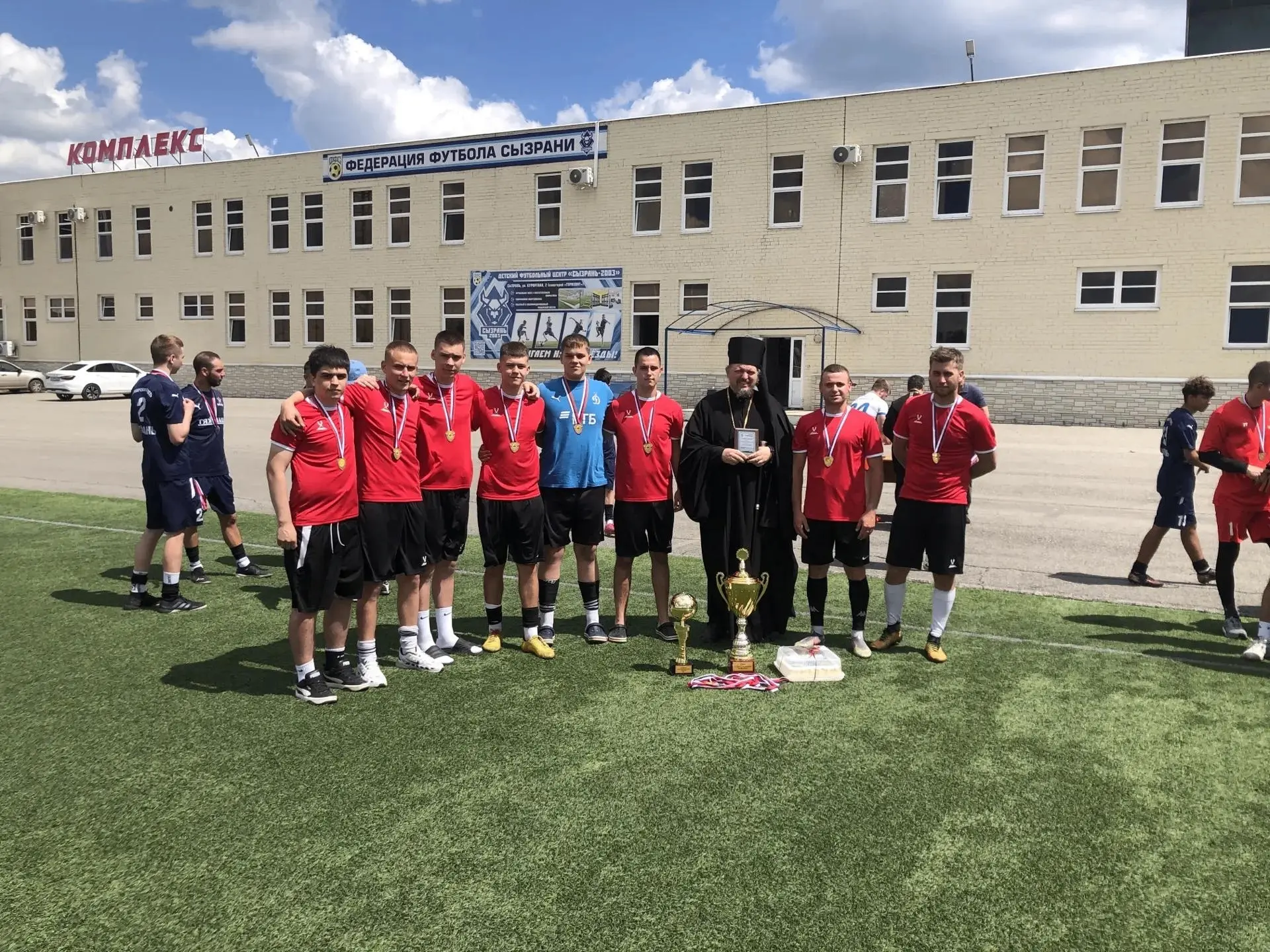 Лучшие футболисты ⚽