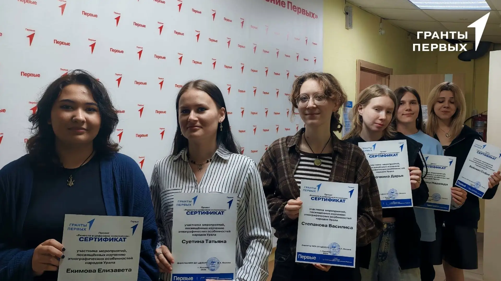 Добрые дизайнеры: студенты ОГКИ в деле

Какой же современный проект обходится без волонтеров? В пров