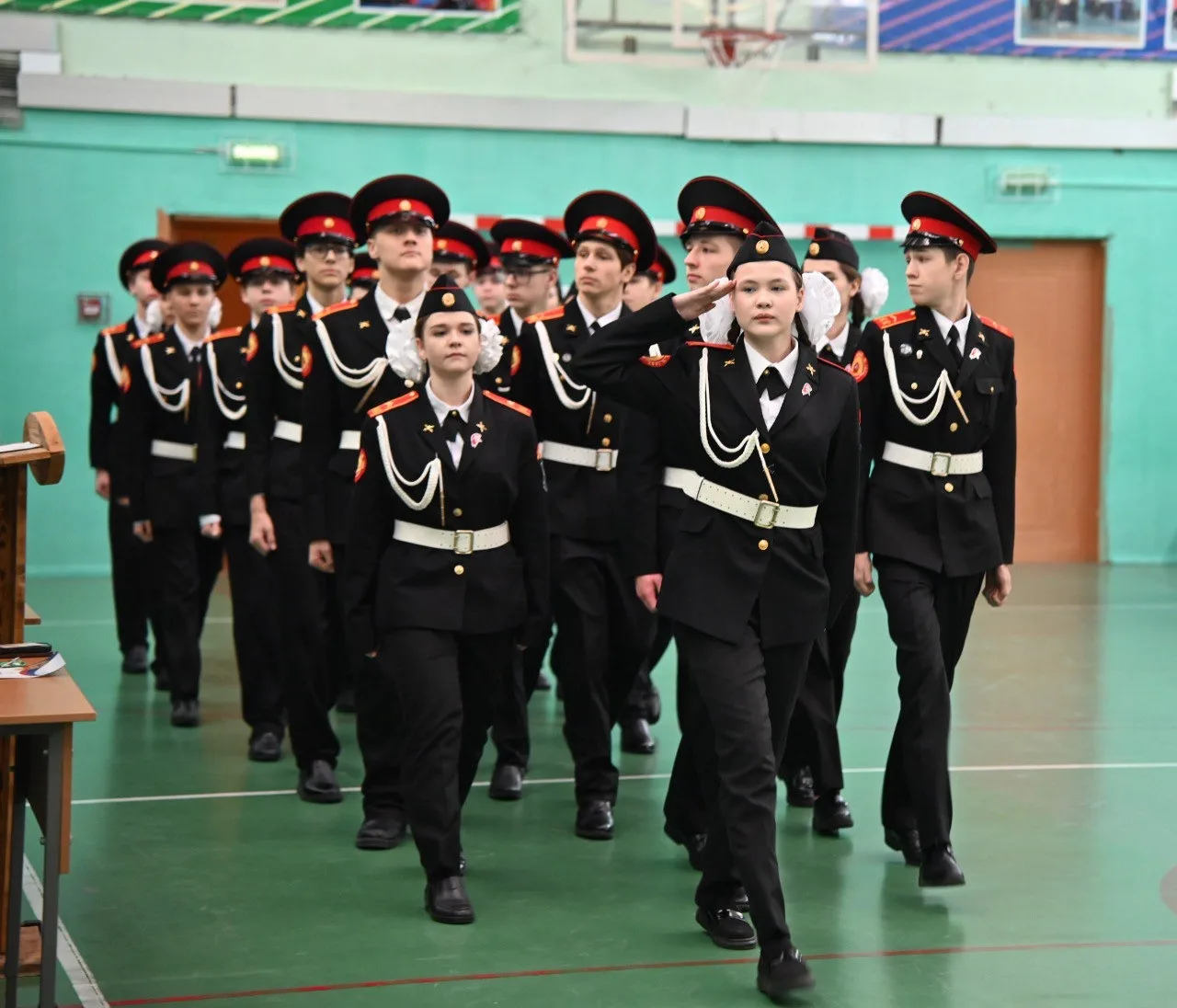 Кадетский конкурс «Смотр строя и песни»  ⭐ В нашей школе состоялся уже седьмой традиционный кадетски
