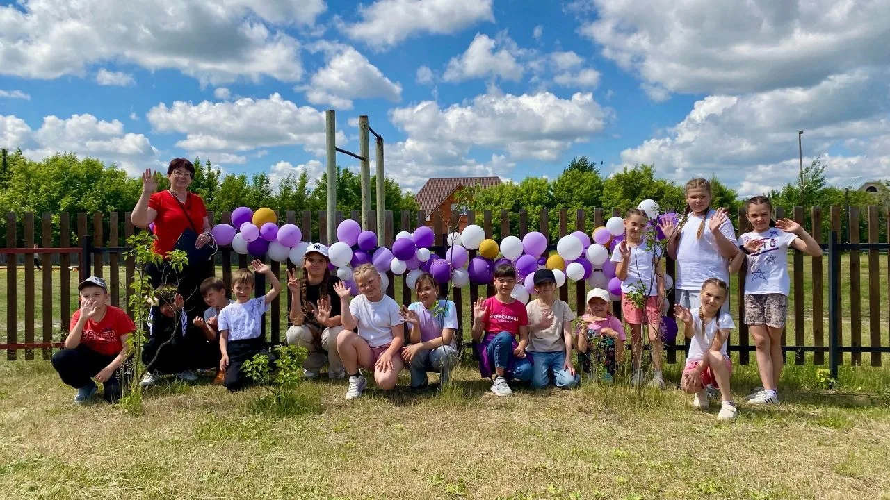🌈 Ура, каникулы начались! А в Погорельской школе — настоящий праздник!