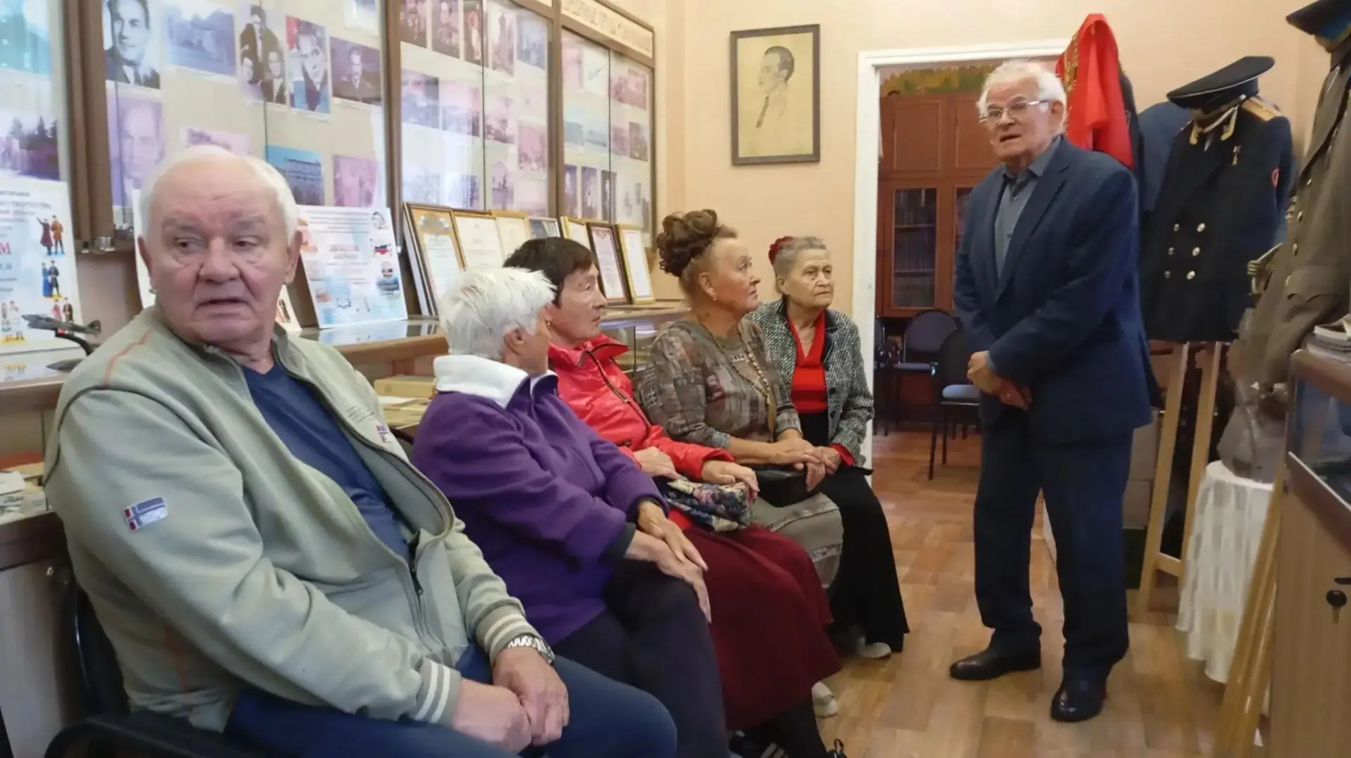 Мероприятие из цикла «Момент истории» в центральной библиотеке было посвящено 35-летию ...