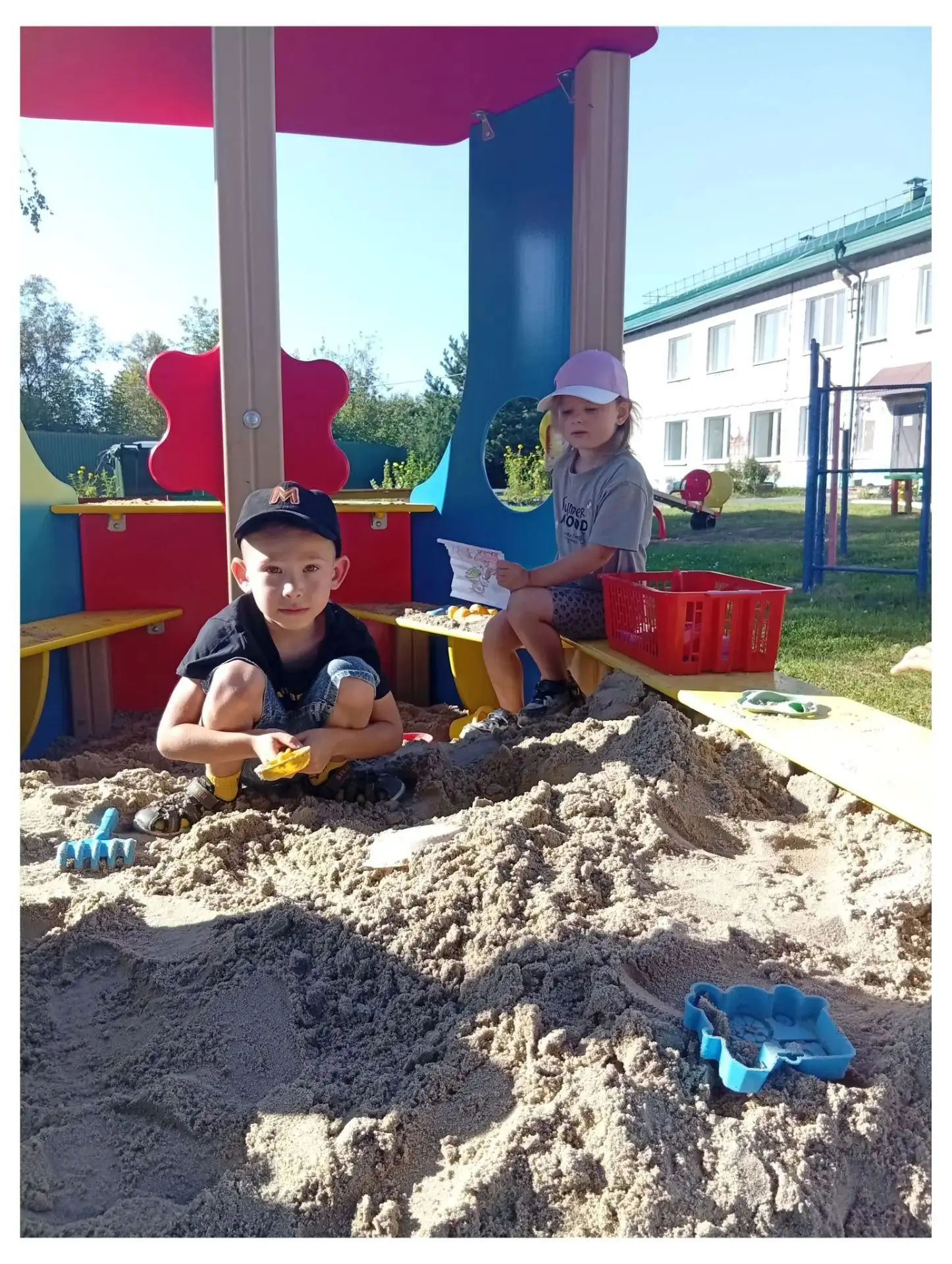 Песочная магия: терапия в действии! ☀️🏖️