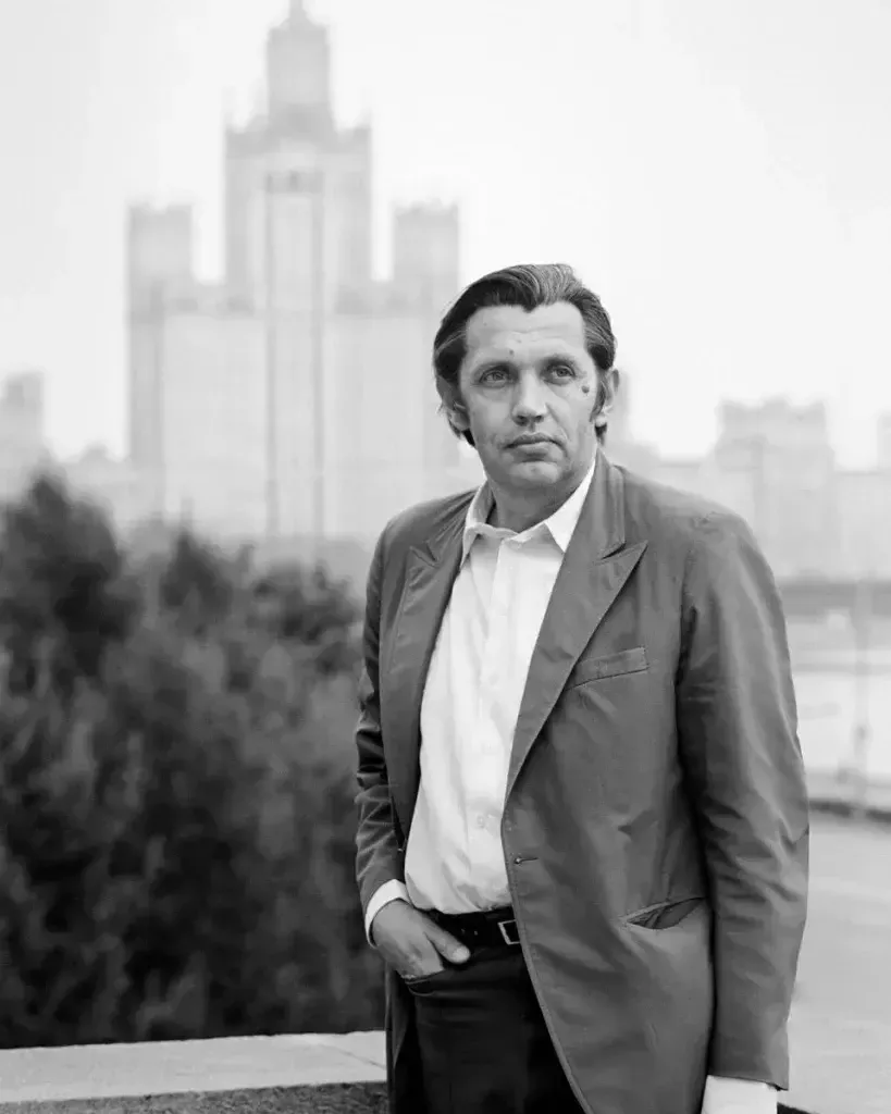20 июня 1932 года день рождения Роберта Рождественского (1932—1994). Советский и российский поэт и п