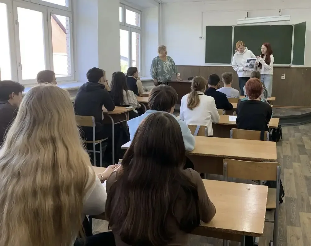 7 сентября 2026 года для студентов Политехнического колледжа по традиции началось с тор...