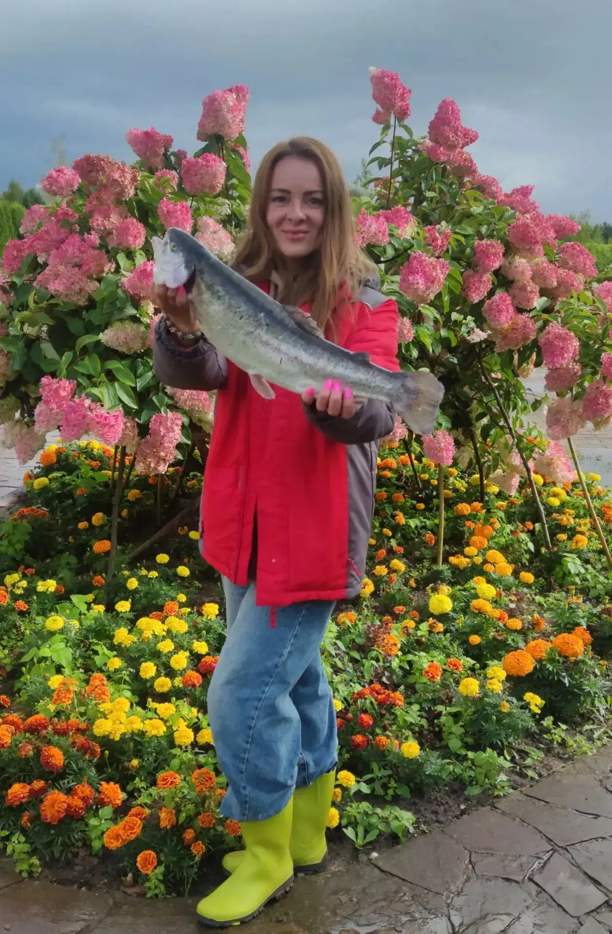 Знакомьтесь — Олеся, наш рыболовный инструктор 🎣