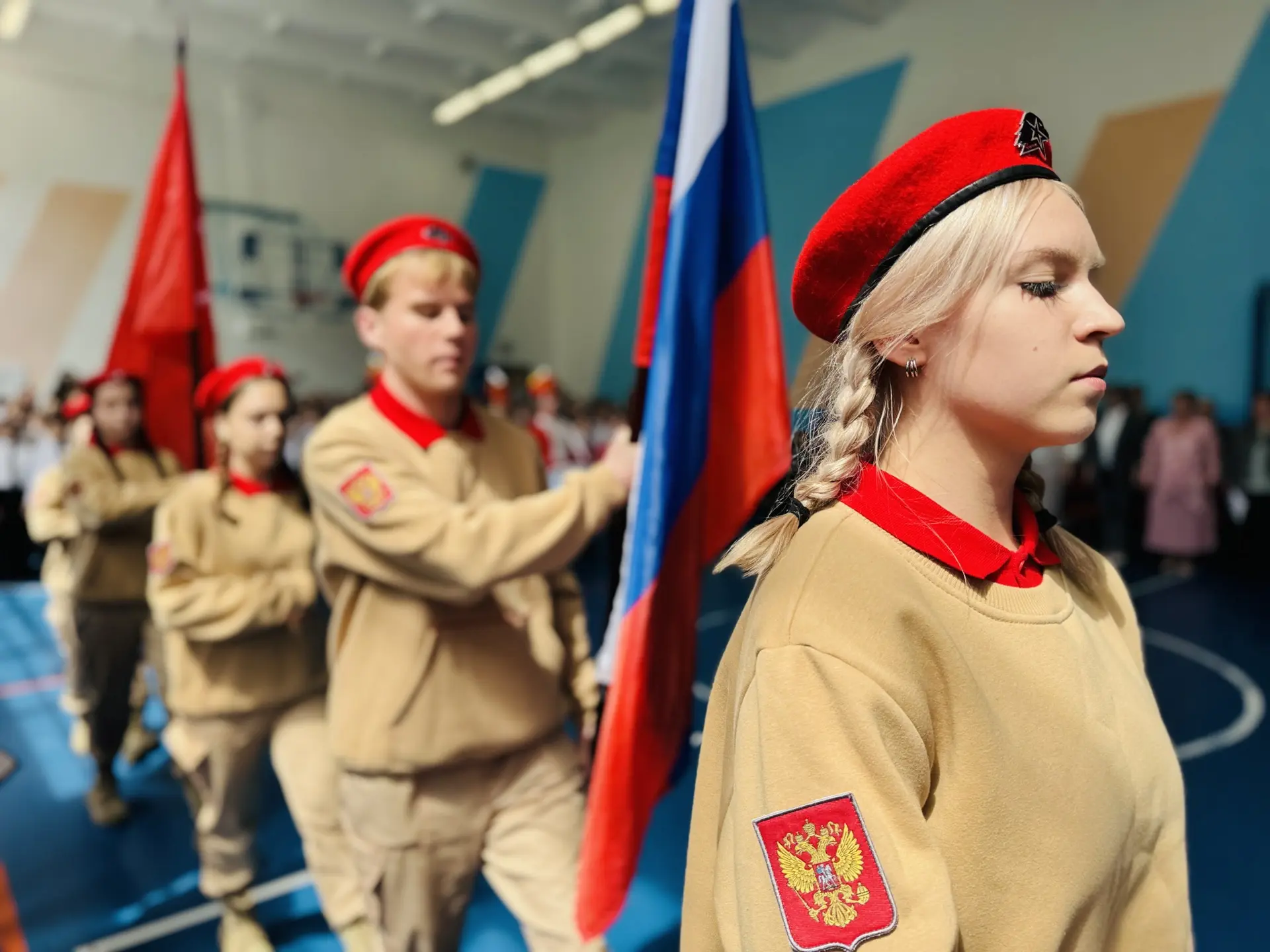 🎉 Сегодня в нашей школе прошёл тёплый, радостный праздник — выпускной Орлят! 📚✨  Завершился важный э