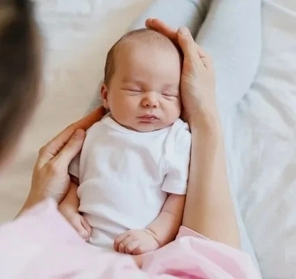 👶 Драгомир и Афелия: в Алтайском крае назвали самые необычные имена сентября