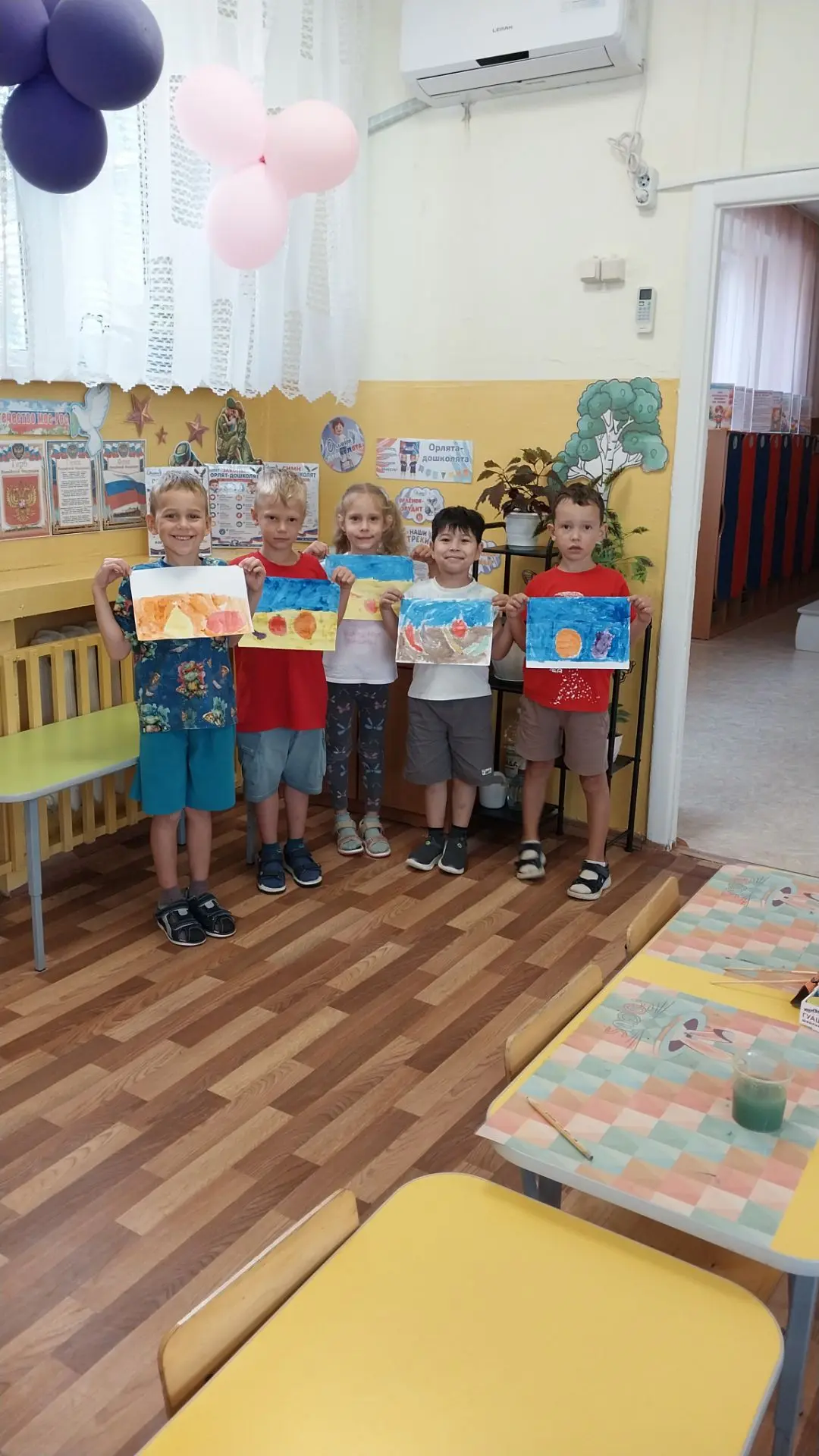 Творчество в группе «Радуга»! 🎨 Наши подготовишки рисовали овощной натюрморт. Ребята з...