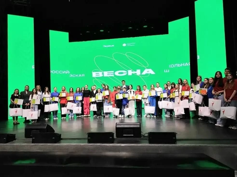 🥳🥳🥳Мы спешим поделиться замечательной новостью!  Ученица 6 «Б» класса Чернышева Маша стала ПОБЕДИТЕЛ
