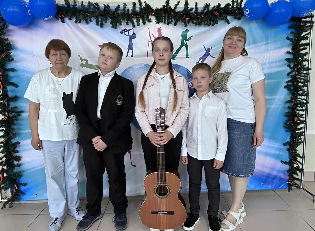 Наши ПОБЕДЫ!

16 мая на базе РДК д. Берёзовка прошёл Всероссийский многожанровый конкурс «Арт-поколе