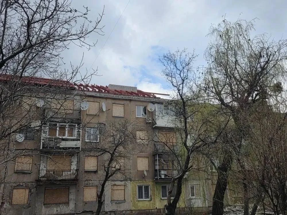 🏗 Калужские строители восстанавливают еще один дом в ЛНР  Специалисты региона выполняют ремонтно-вос