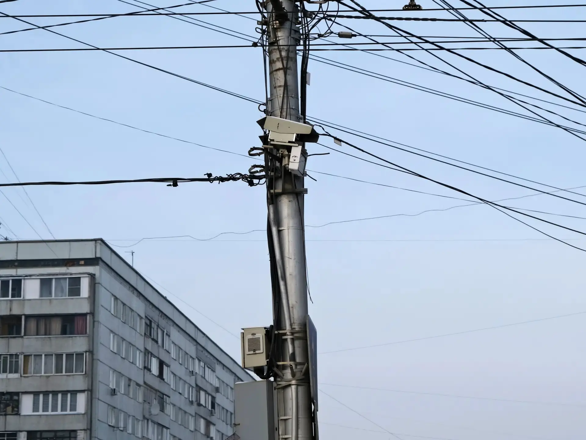📸 Переносим 11 камер фотовидеофиксации на новые участки.  В Красноярском крае передислоцируют на нов