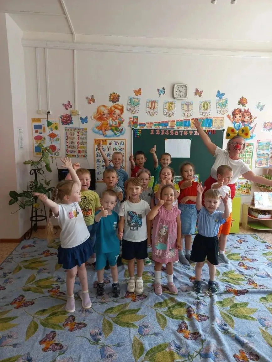 Самый весёлый и непредсказуемый- Цирк! Цирк! Цирк! 
Внимание,внимание  сегодня в День цирка в группе