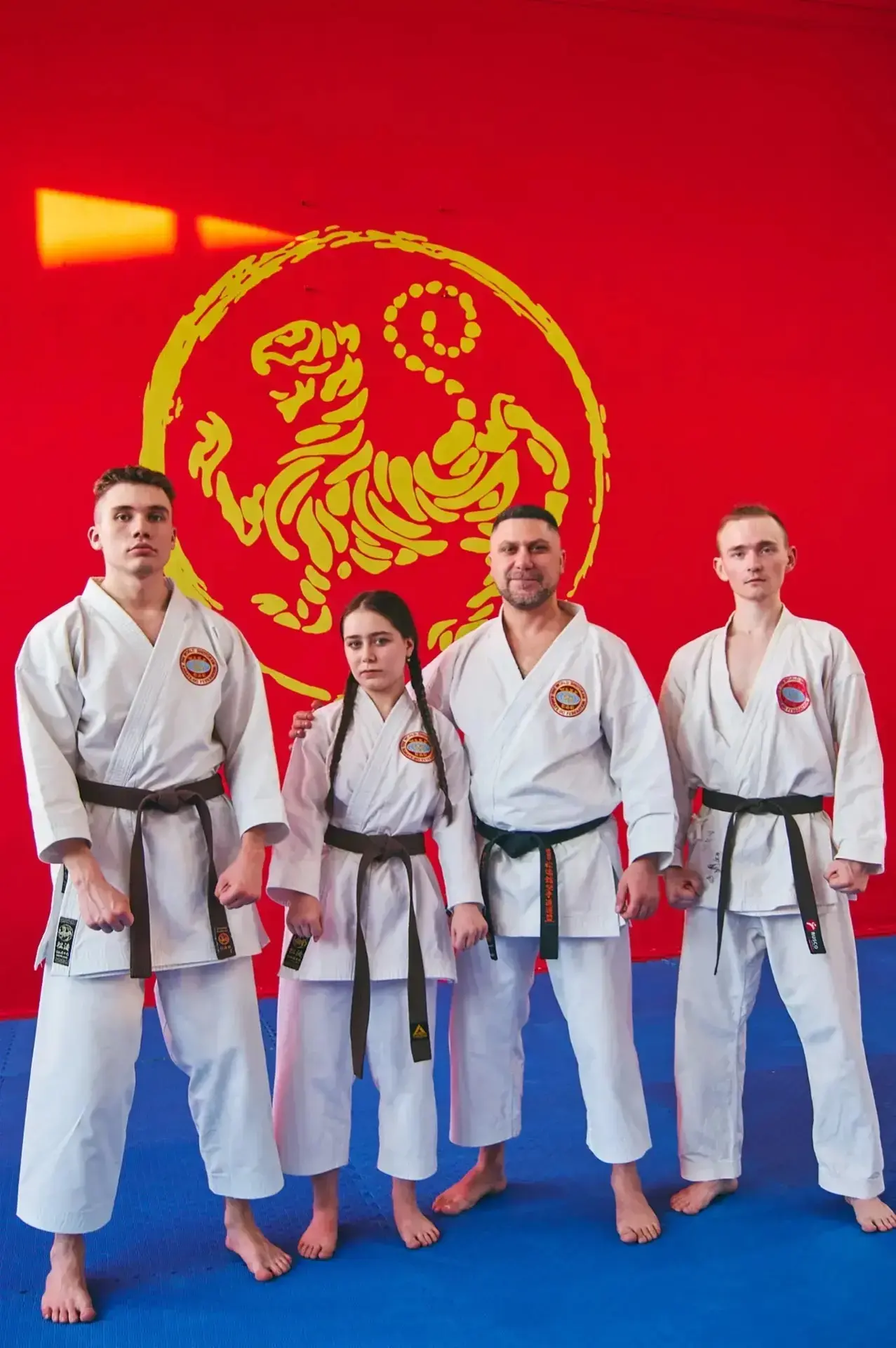 У нас ГРОМКОЕ событие! 💥   В школе прошёл семинар по Шотокан каратэ и аттестация на чёрный пояс 1-да