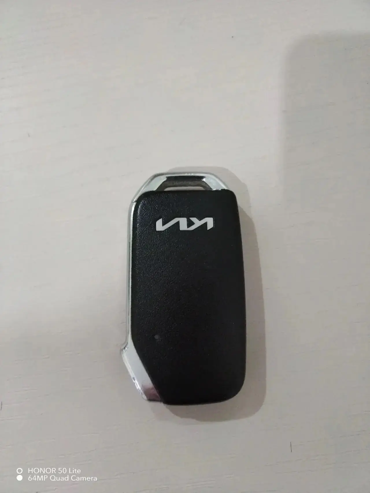 Утеряны ключи от KIA Sarento 07.09.2026.
