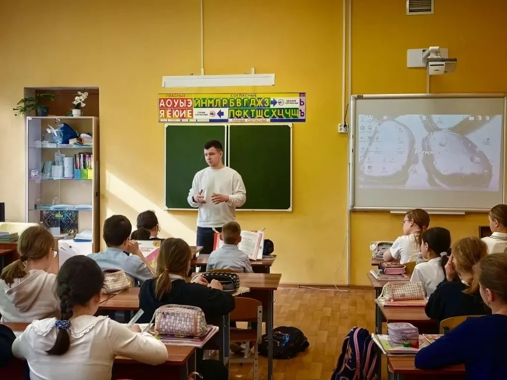 🚨 Безопасность превыше всего: в Колтушской школе прошел масштабный День профилактики  Сегодня наша ш