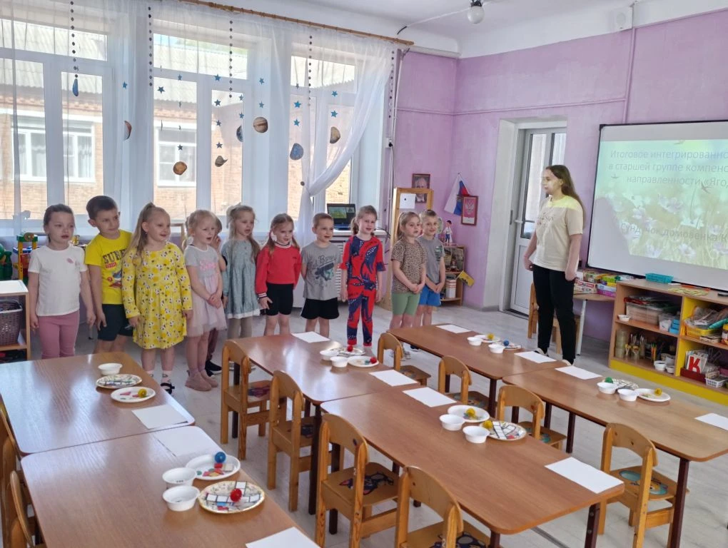 Занятие в старшей группе: приключения с домовёнком Кузей