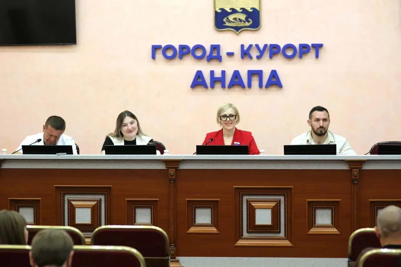Под председательством Елены Некрасовой прошло заседание комитета, на котором обсуждались важные вопр