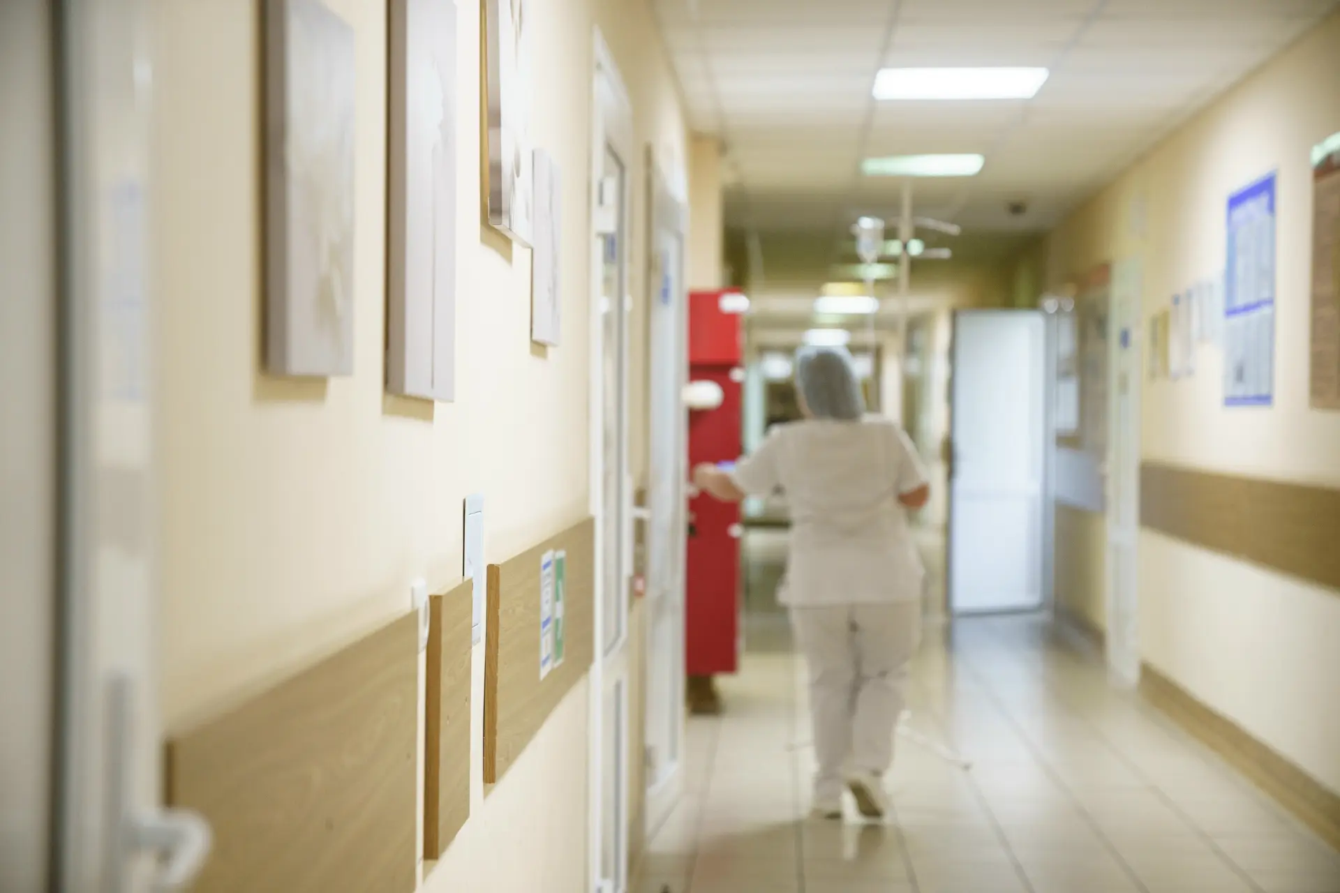 В Домодедовской больнице обрабатывают медицинские инструменты и оборудование с помощью ...