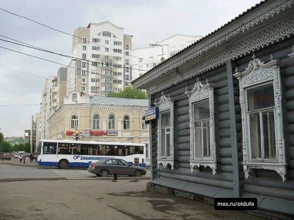 Уфа, которой уже нет: перекрёсток Новомостовой и Заки Валиди
