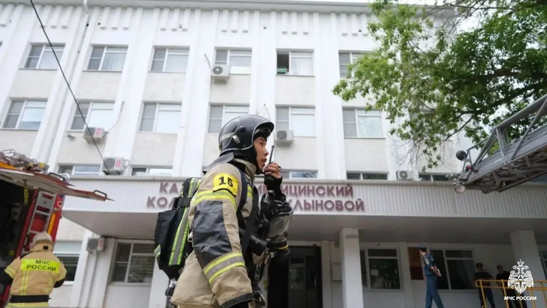 👩‍🚒Элистинские огнеборцы  провели пожарно-тактические занятия на территории Калмыцкого медицинского 