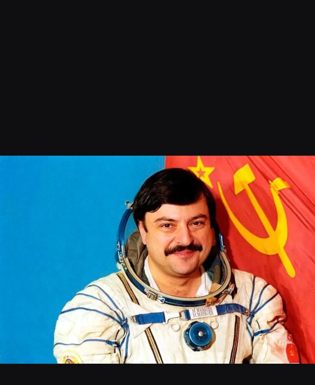 👩‍🚀 Сегодня летчик Муса Манаров празднует 75‑летие