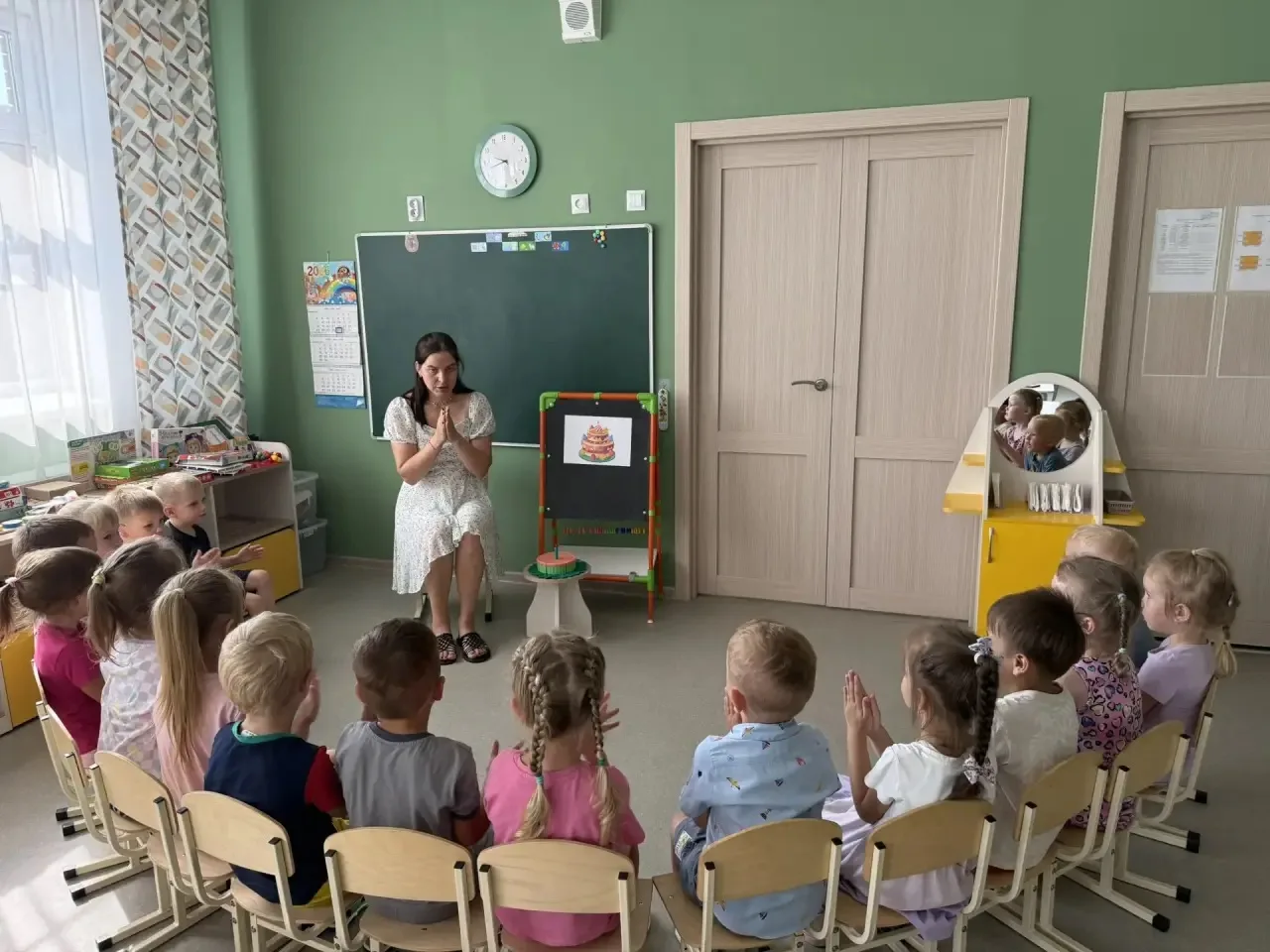 🎉🎂 День торта в средней группе "Умники и умницы"! 🎉🎂
21 июля мы отметили удивительный День торта