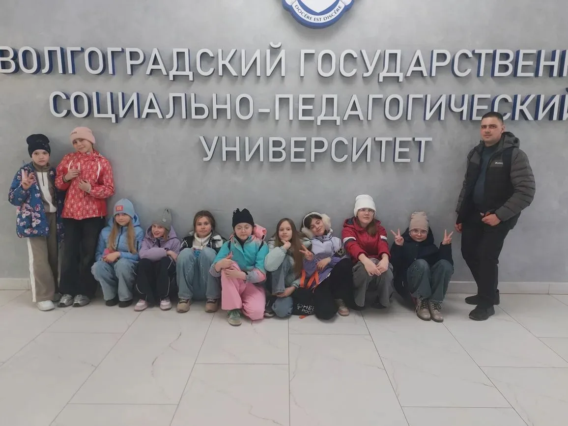 Воспитанники турклуба "Феникс" на весенних каникулах побывали на экскурсии в городах Волгоград и Кам