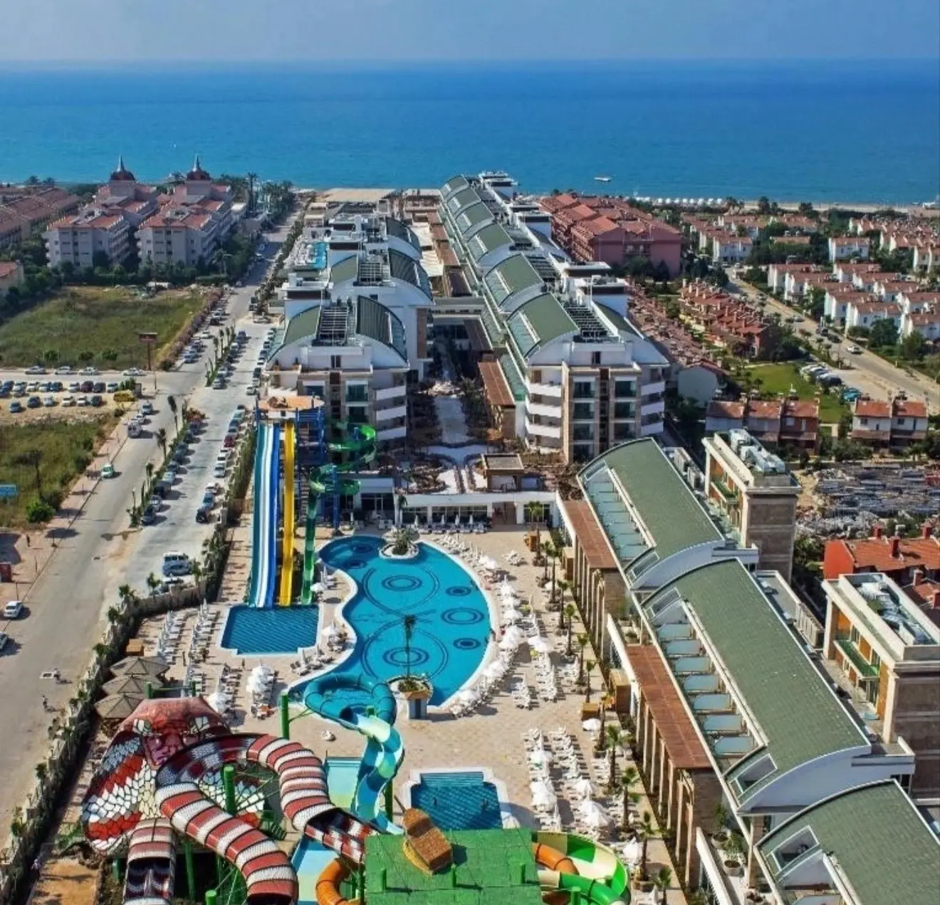 🏝️Crystal Waterworld Aqua Collection  5⭐️

🌊Богазкент, Белек, 100 м до моря
🇹🇷Турция
✈️из Екатер