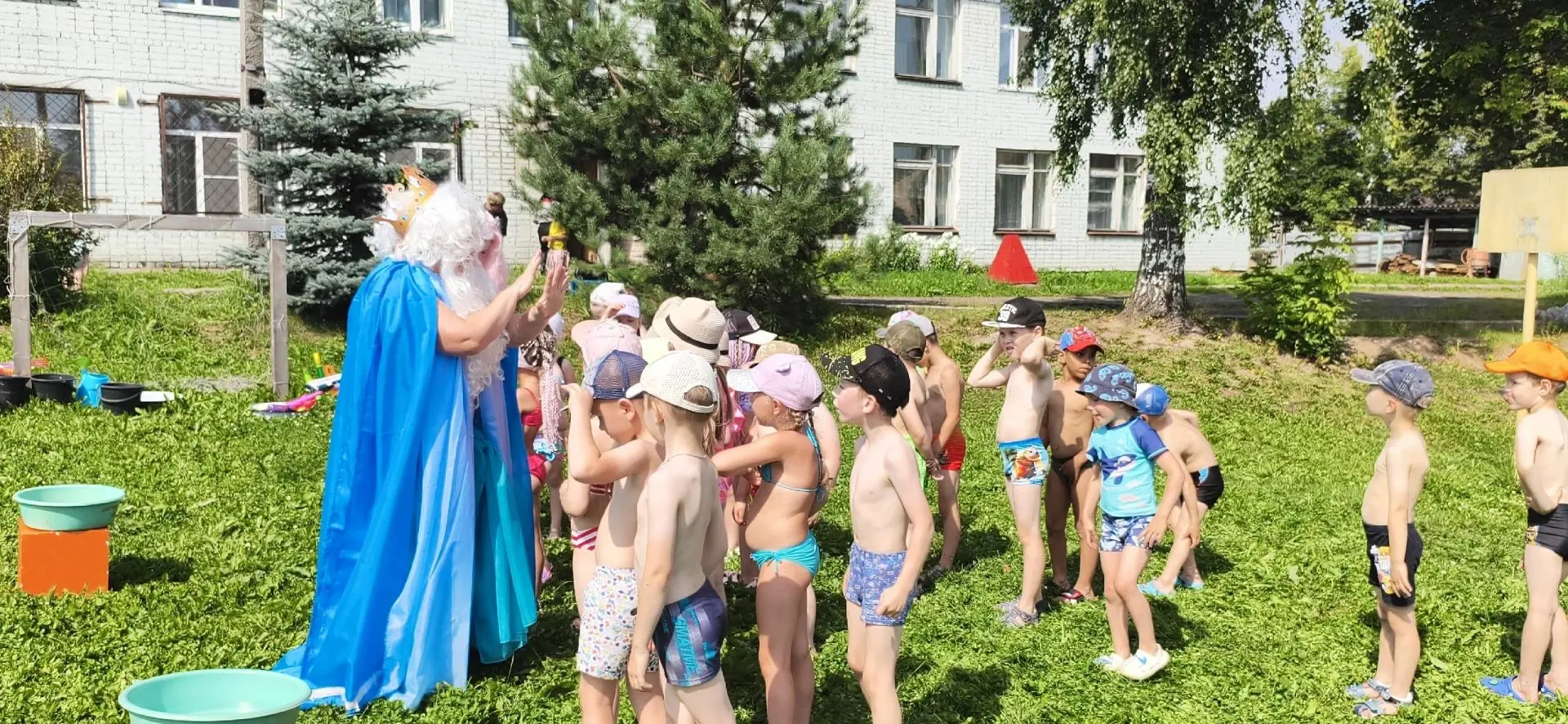 В нашем детском саду прошло яркое и увлекательное мероприятие — День Нептуна. Этот праздник подарил 