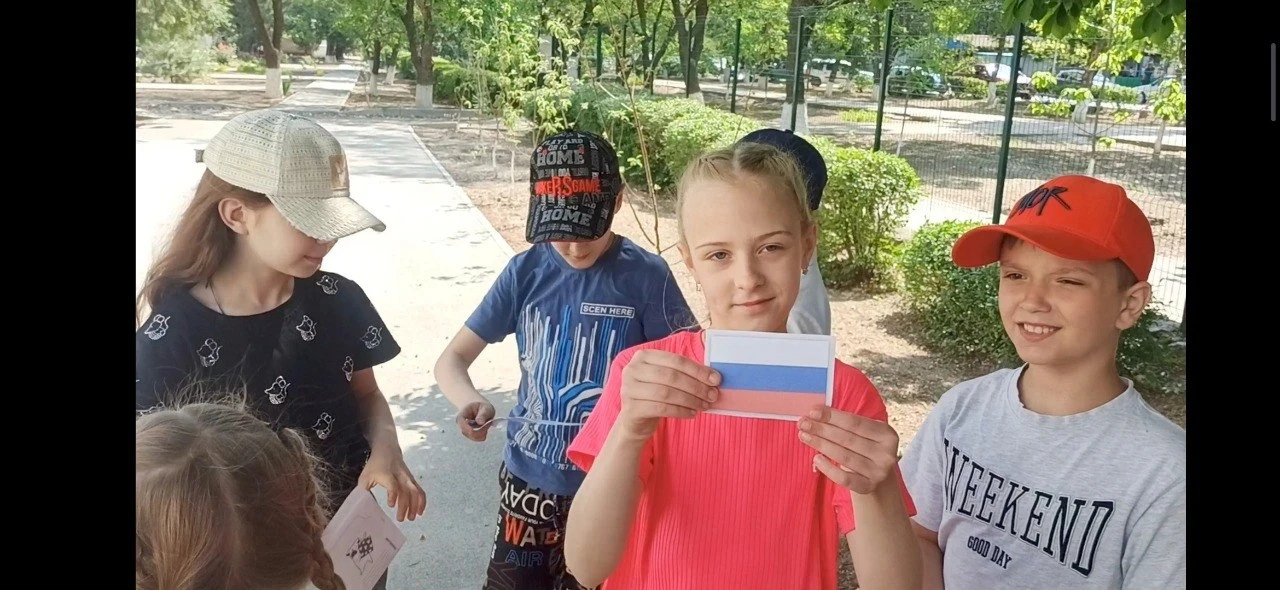 11 июня учащиеся образовательной смены ГБОУ ХО " Новотроицкая школа №1 Новотроицкого района "" Смайл