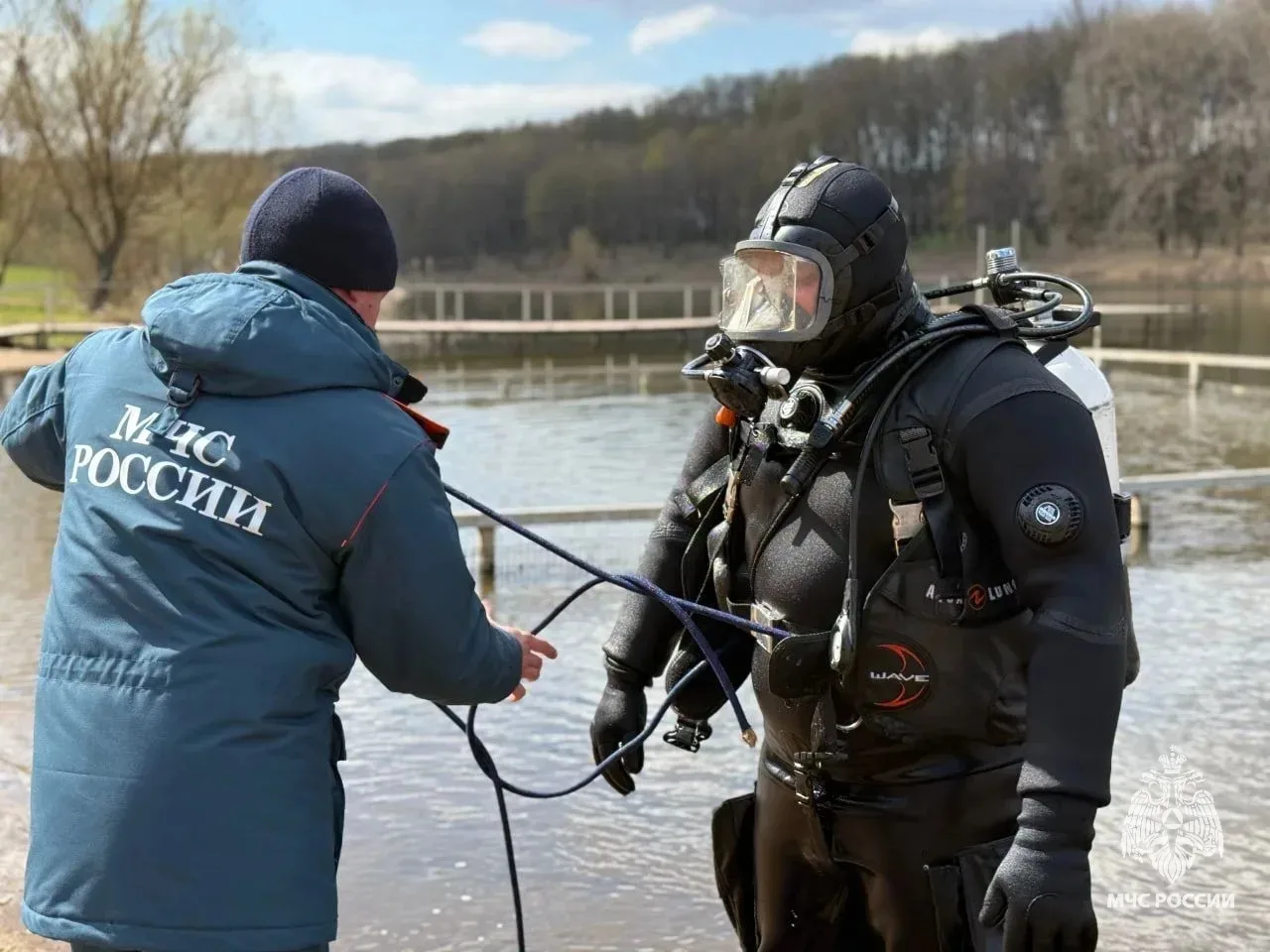 🌊В День водолаза о подводных спасателях  Ежегодно 5 мая в России отмечается День водолаза. Этот проф