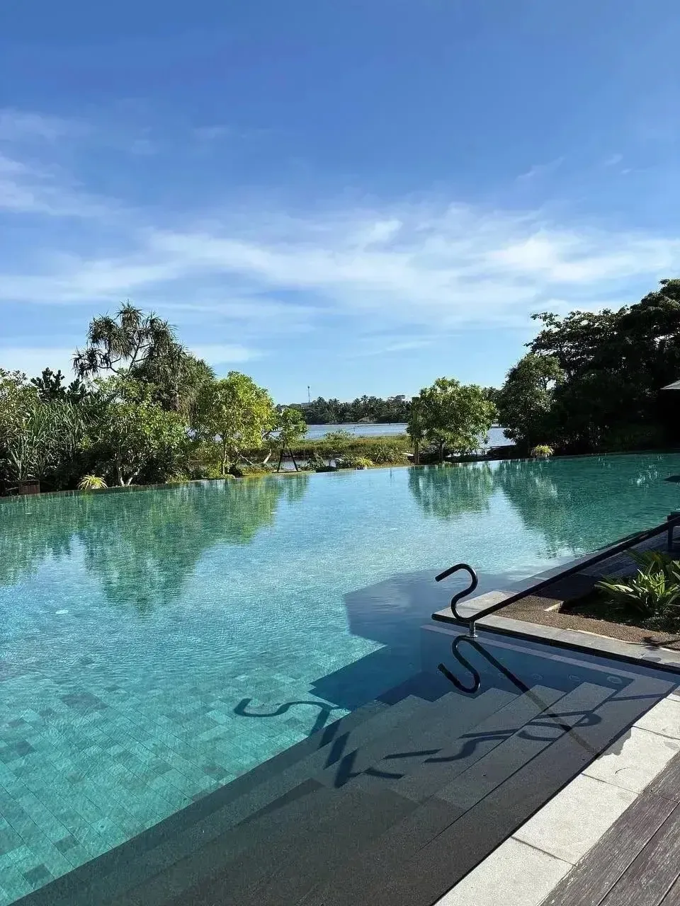 🌴 На пляже Равай есть классный отель Wyndham La Vita Phuket 5* на Пхукете