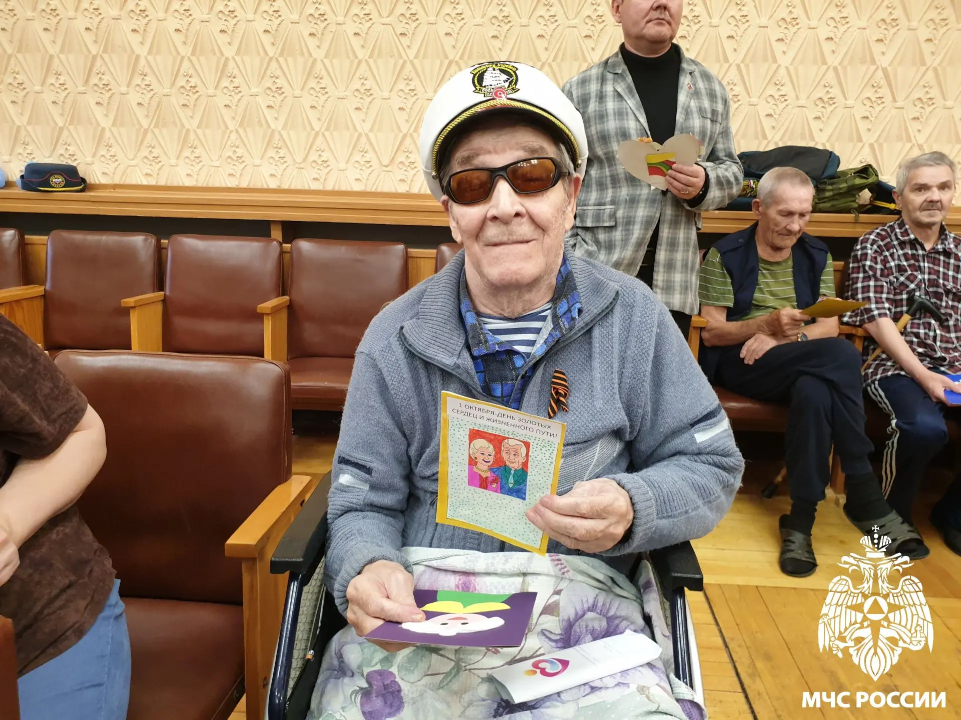 🧡 Нашим бабушкам, дедушкам и родителям посвящается