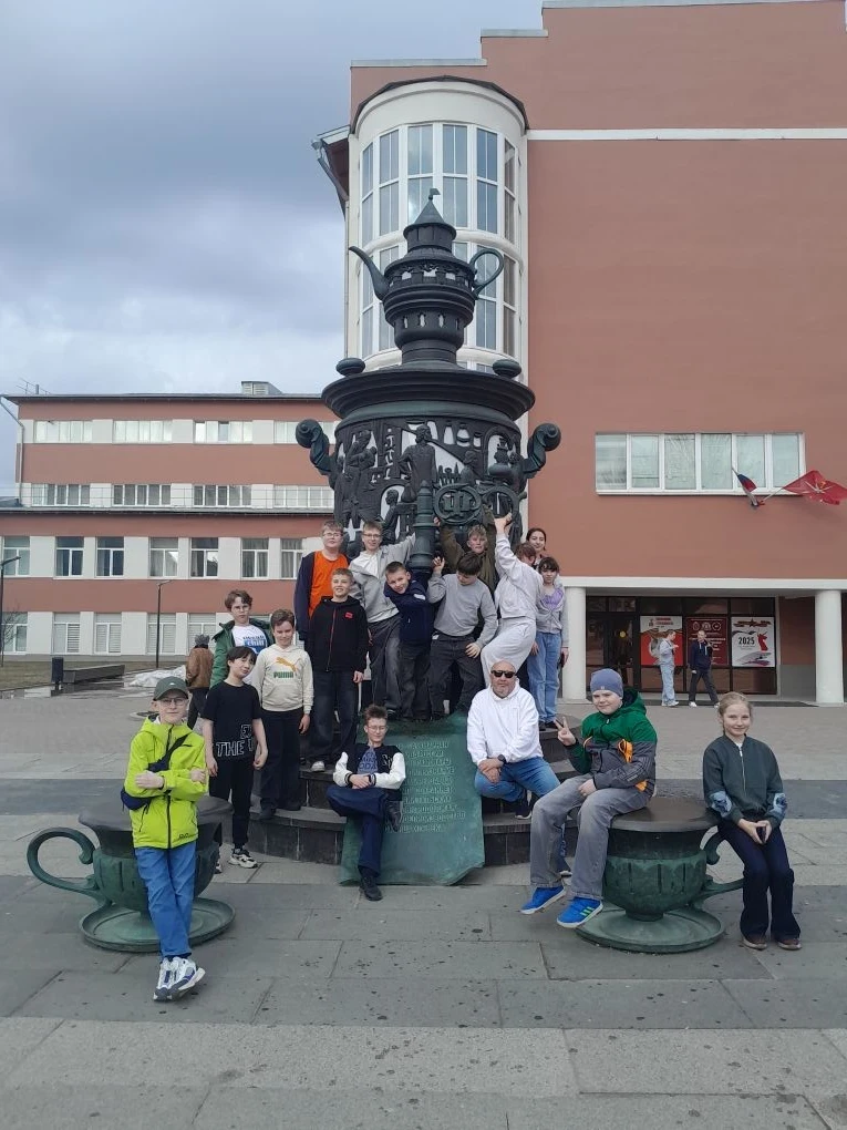 Учащие 5Б посетили столицу пряников!  🚎 Пятиклассники съездили в город-герой Тулу. Во время экскурси