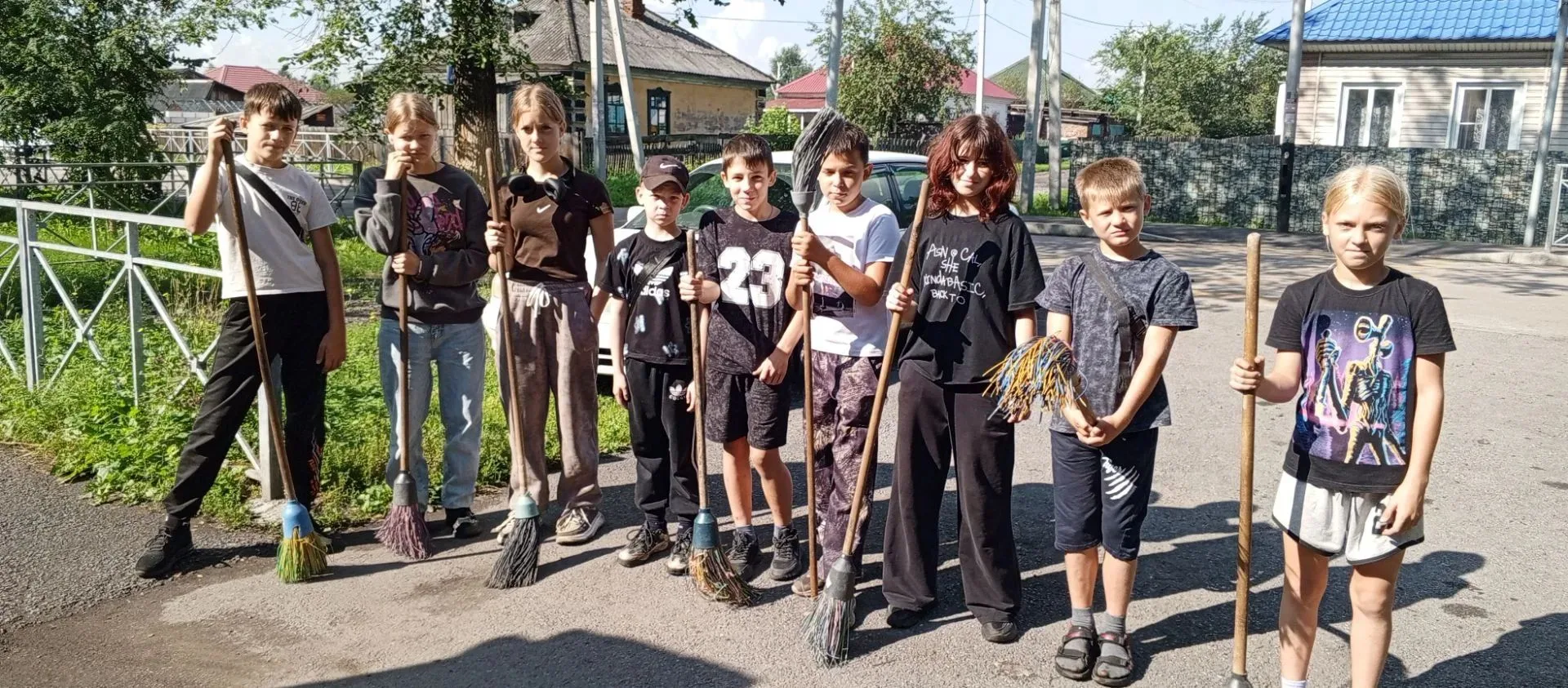 В течение пяти дней учащиеся под руководством классного руководителя Светланы Евгеньевн...