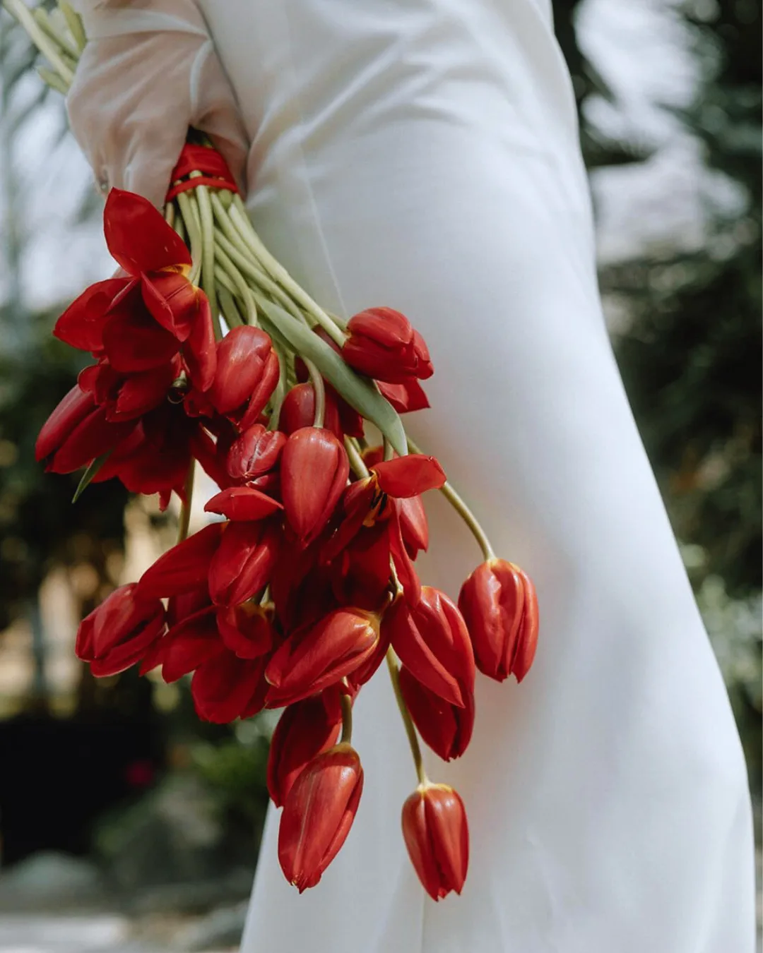 👰✨ Свадебный сезон в «Бутике историй»: начнем с легенд о любви и кружеве