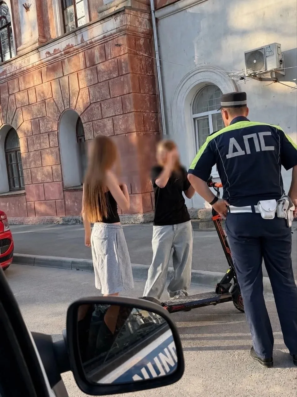 Феодосийские полицейские проводят профилактические мероприятия на улицах города
