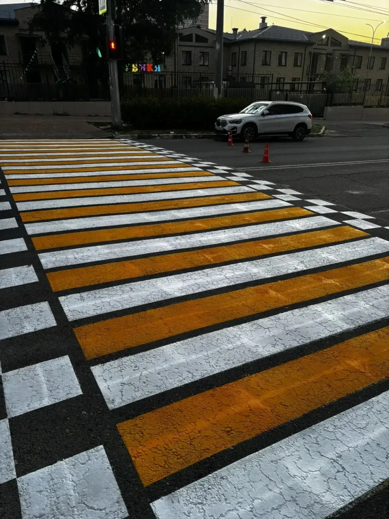 🚧 Дорожная разметка 

Продолжаем работы по обновлению дорожной разметки. Особое внимание уделено уч