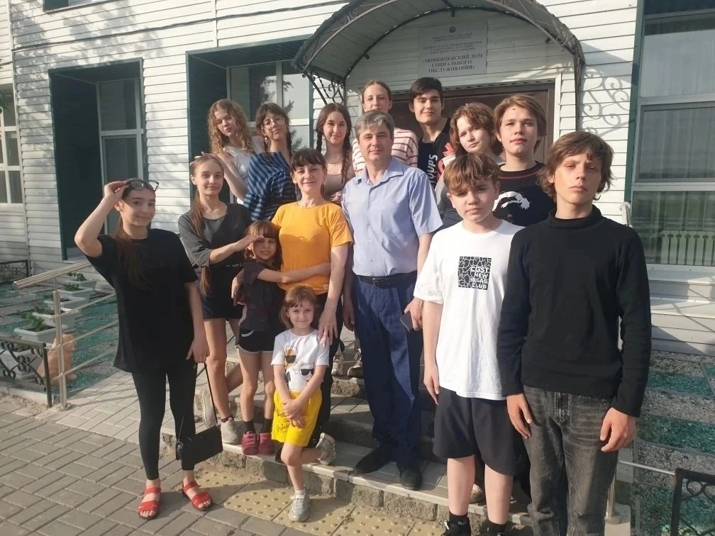Спасибо всем, кто помогает детям верить в волшебство! ✨
Благодаря поддержке Уполномоченного по права